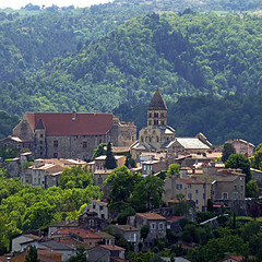 Saint-Saturnin, Puy-de-Dôme - Photo of Saint-Genès-Champanelle
