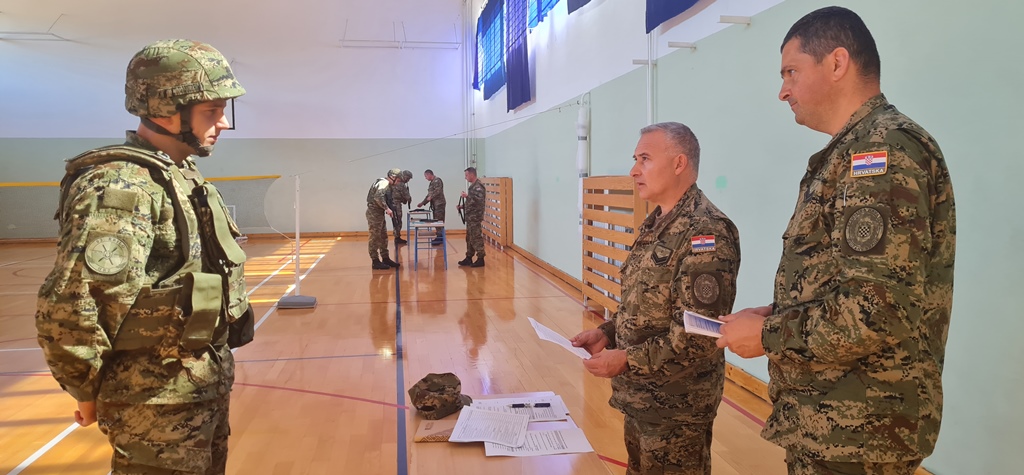 Provedeno testiranje vojnika HRZ-a za upućivanje na Izobrazbu za razvoj vođa