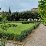 Palazzo Barberini garden - https://www.flickr.com/people/48919176@N05/