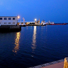 Port de Brest au crépuscule - Photo of Milizac