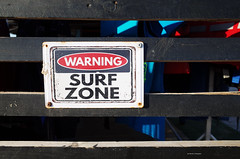 Warning. Surf Zone - Photo of Lagord