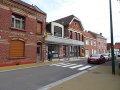Arleux.- bâtiment des PTT - Photo of Bantigny