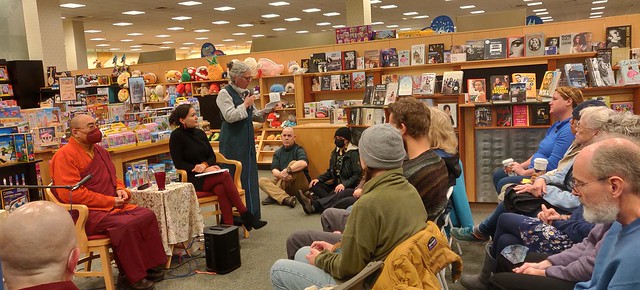 Book Tour | Barnes & Noble | Fairbanks, AK | 2022-10-09
