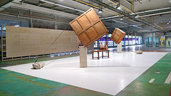 Fragilité des équilibres de Jose Dávila (16è Biennale de Lyon) - Photo of Lyon 3e Arrondissement