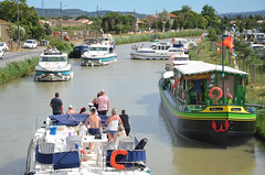 Canal du Midi - Photo of Montredon-des-Corbières