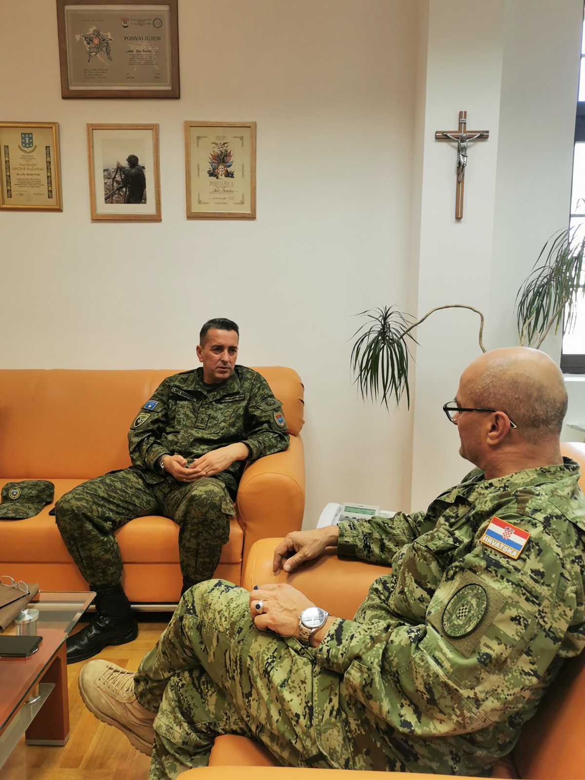 Vojni izaslanik Republike Kosovo u posjetu HVU 'Dr. Franjo Tuđman'