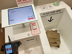 Automated Self-Checkout At Uniqlo
