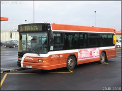 Heuliez Bus GX 117 – Setram (Société d-Économie Mixte des TRansports en commun de l-Agglomération Mancelle) n°902 - Photo of La Guierche