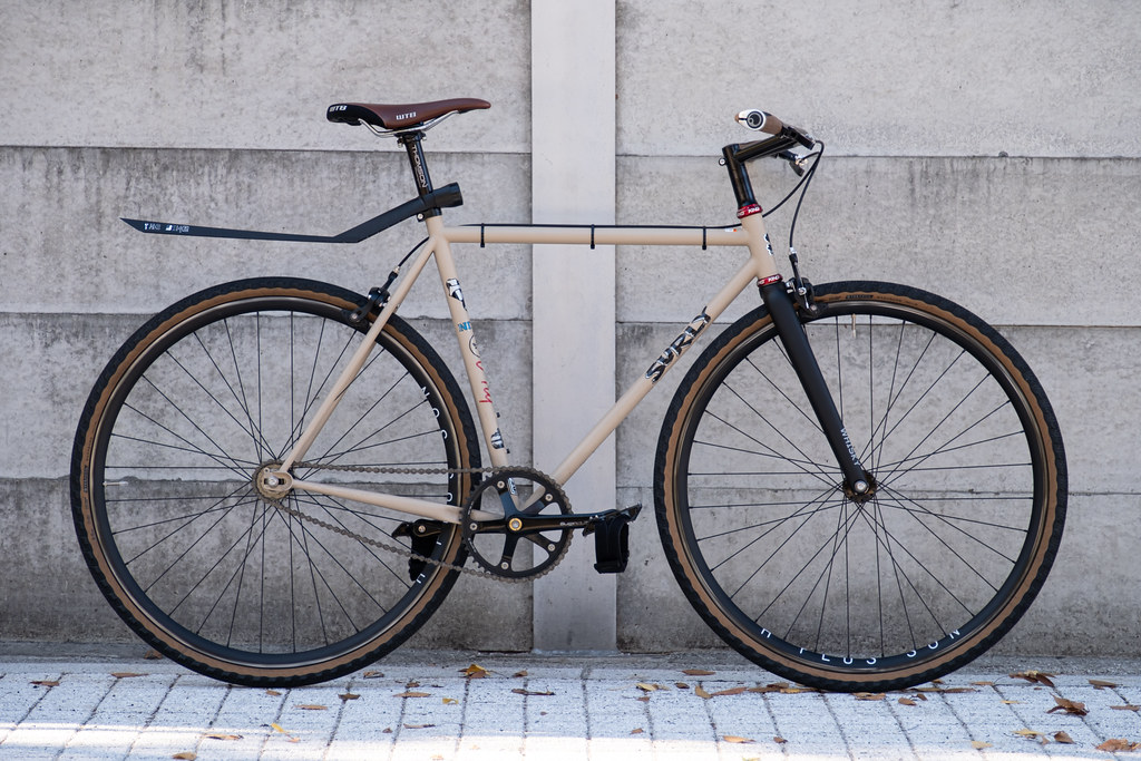 SURLY* steamroller / BUILT BY BLUE LUG - CUSTOMER'S BIKE CATALOG 