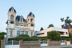 5985 Royan et son architecture insolite - Photo of Saint-Palais-sur-Mer