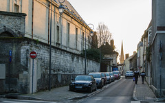 Fin de journée sur la rue Girardon et l-église Saint-Rémi - Photo of Troyes