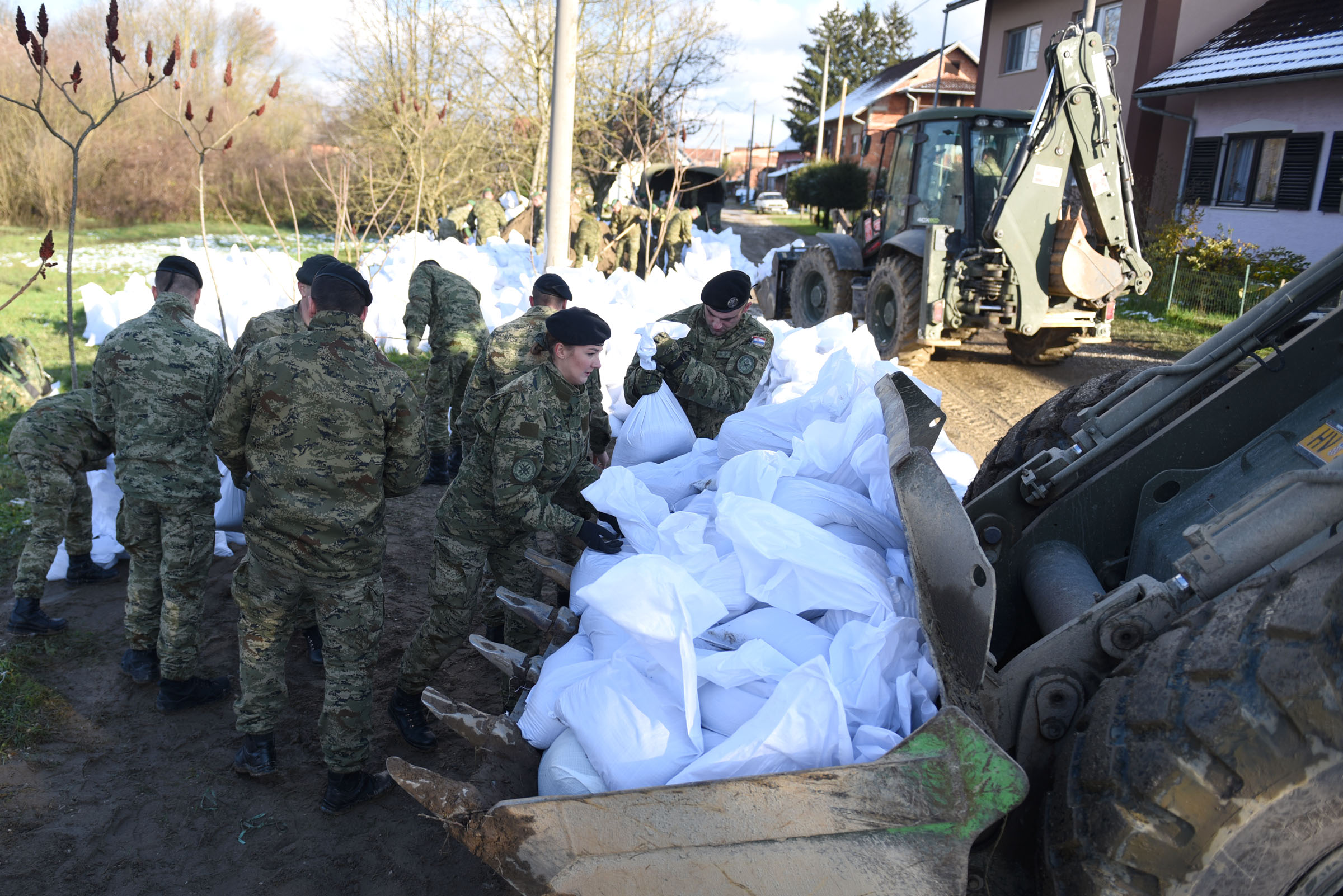 Dodatne snage Hrvatske vojske u obrani od poplava