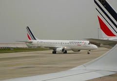 Air France Hop E-190(STD), F-HBLO, MSN 770 (09/2019), as AF 1011 Nuremberg (NUE) - Paris (CDG), Flight time: 1:11 - Photo of Mortefontaine