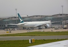 Cathay Pacific Airways B777-367(ER), B-KQV, MSN 1273 (01/2015), as CX 260 Paris (CDG) - Hong Kong (HKG), Flight time: 11:19 - Photo of Mortefontaine