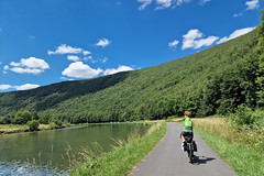 Meuse river near Revin - Photo of Haulmé