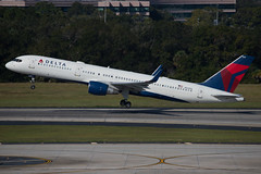 Delta Air Lines Boeing 757-251 N541US 221017 TPA