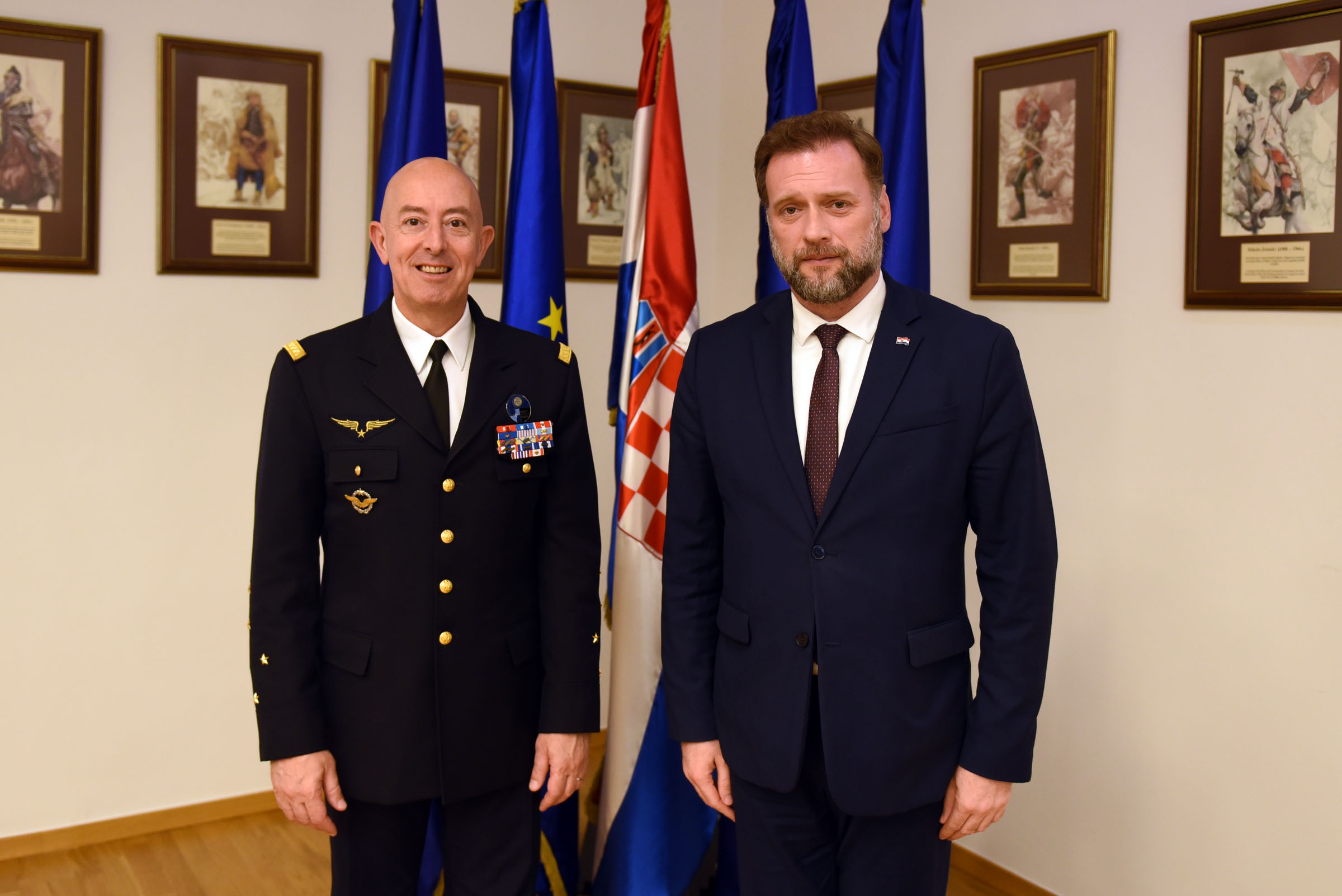 Ministar Banožić sa zapovjednikom ACT-a generalom zbora Philippeom Lavigneom