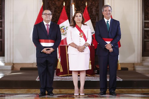 Presidenta de la república, Dina Boluarte, tomó juramento al titular de la Producción.