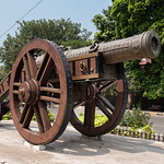 Zamzama Gun, outside Lahore Museum, Pakistan