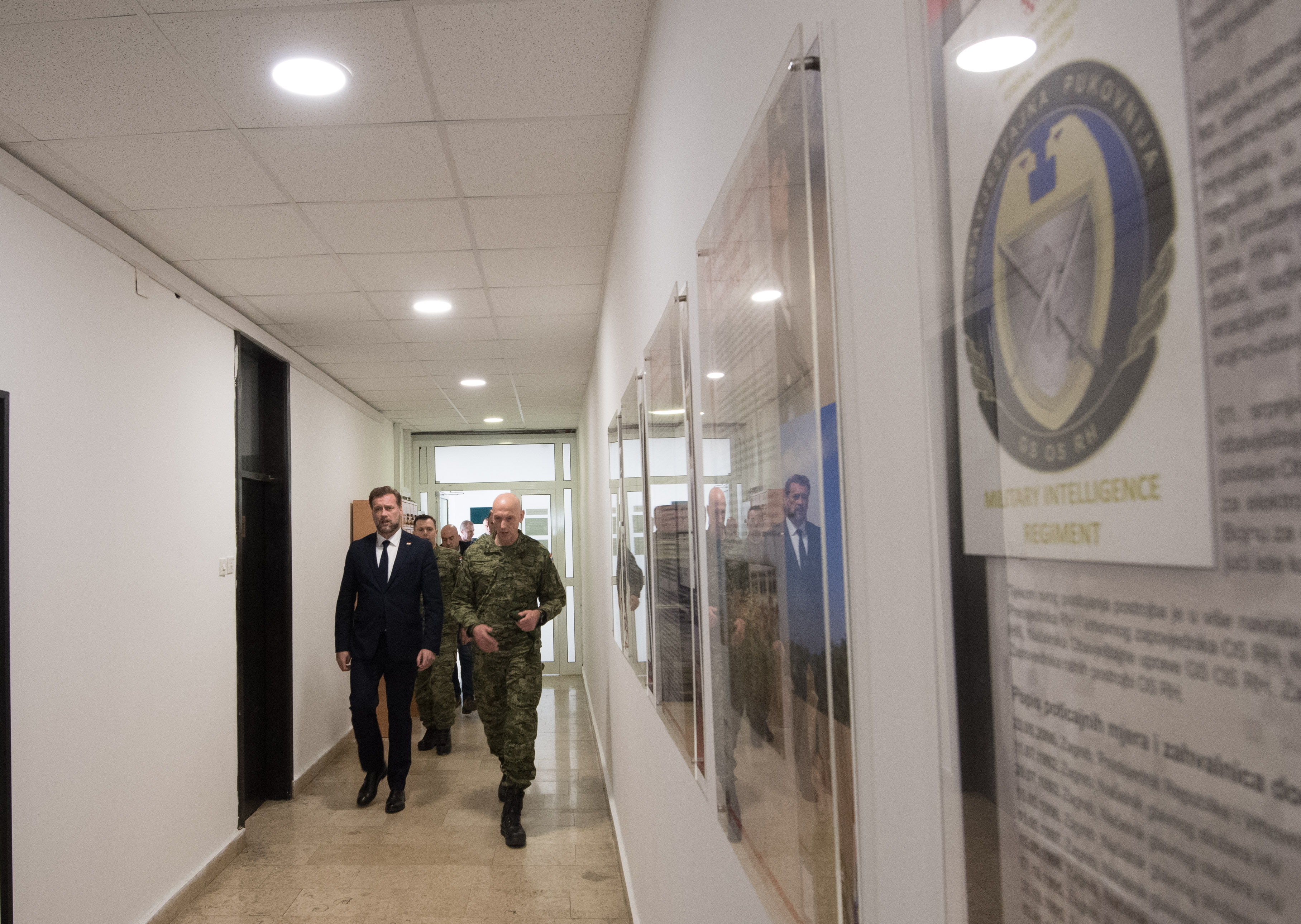Ministar Banožić u radnom posjetu Obavještajnoj pukovniji