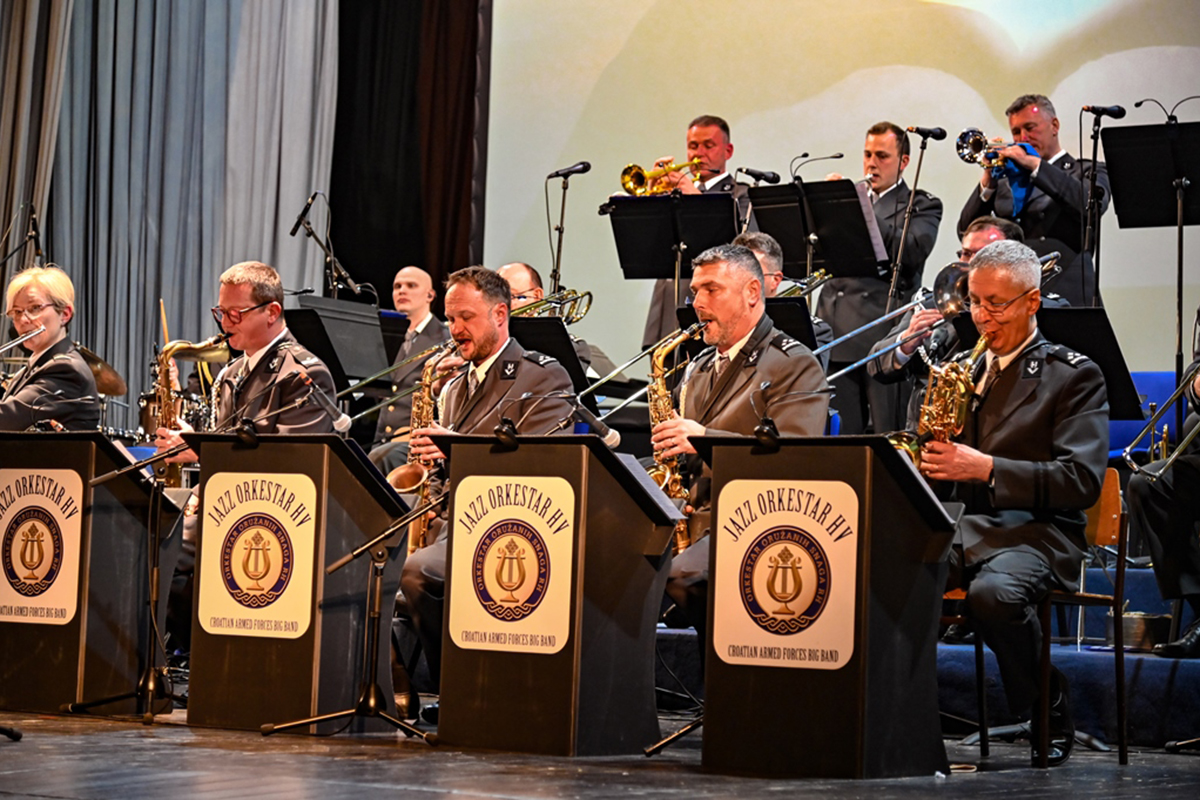 Koncert Jazz orkestra Hrvatske vojske za Zakladu vojne solidarnosti