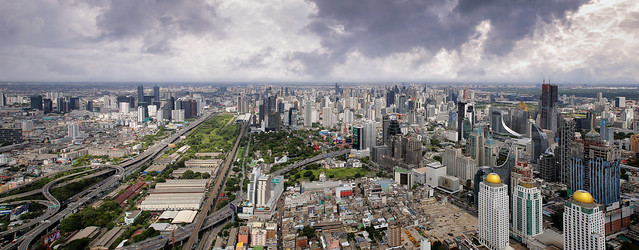 Glorious view of Eastern Bangkok: a window to the city of contrasts
