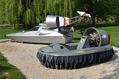 Hovercraft [unknown types]. Savigny-lès-Beaune, France. 12-5-2022