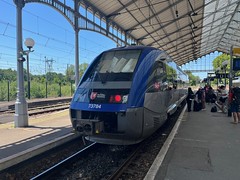 SNCF TER Nouvelle Aquitaine X 73500, service to Bedous