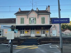 Saint Amour station