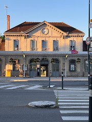 Lons-le-Saunier station
