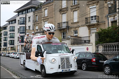 Citroën – AG2R La Mondiale / Caravane du Tour de France - Photo of Saint-Berthevin