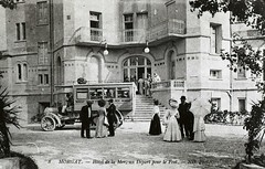 MORGAT  Hôtel de la Mer circa 1910  Un départ pour le Fret