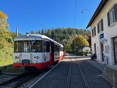EMU at Les Brenets - service to Le Locle