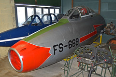 Nose of Republic F-84E-31-RE Thunderjet ‘FS-669’ (really 51-9572 / 19572) - Photo of Lusigny-sur-Ouche