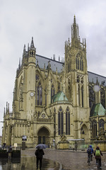 La cathédrale et sa tour de Mutte dans la grisaille - Photo of Metz