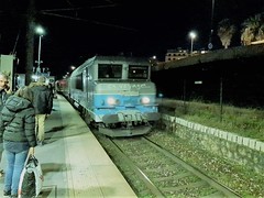 TER 17491 POUR NICE - Photo of Antibes