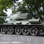 T-34/85 Walkaround (AM-00588)