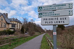 The slower, the most rights - Photo of Montigny-sur-Chiers