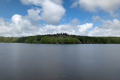 Panorama on the lake - Photo of Beaulieu-sous-la-Roche