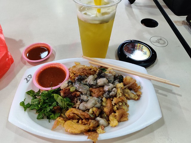 Oyster omelette with sugar cane