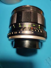 Auto Universar 55mm f/1.4 - Photo of Cabasse