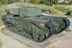 Churchill Mk.IV A.V.R.E. “1 CHARLIE” - Photo of Douvres-la-Délivrande
