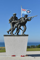 British Normandy Memorial - Photo of Reviers