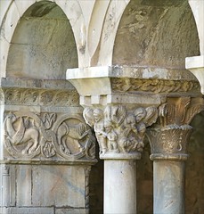 La création d-Adam : Genèse, chapiteau (au centre) du Cloître d-Elne - Photo of Saint-Génis-des-Fontaines