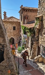 Èze Village and Trail to Sea - Photo of Contes