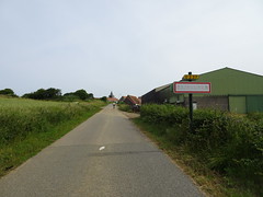 Panneau d'entrée de la commune de Bazinghen sur la D237