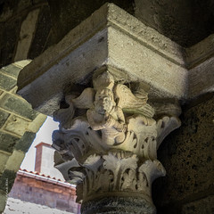 Le cloître en quelques chapiteaux - Photo of Saint-Germain-Laprade