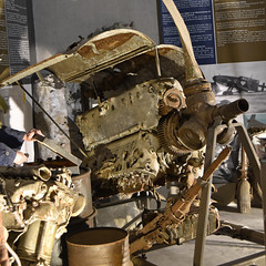 DB605 engine and cowling from Messerschmitt Bf109G [ID unknown]