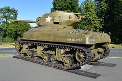 M4A1(76) Sherman ‘U.S.A. 3033975-S’ (really 3084575)