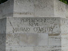 Poperinge: Poperinghe New Military Cemetery (West-Vlaanderen) - Photo of Houtkerque